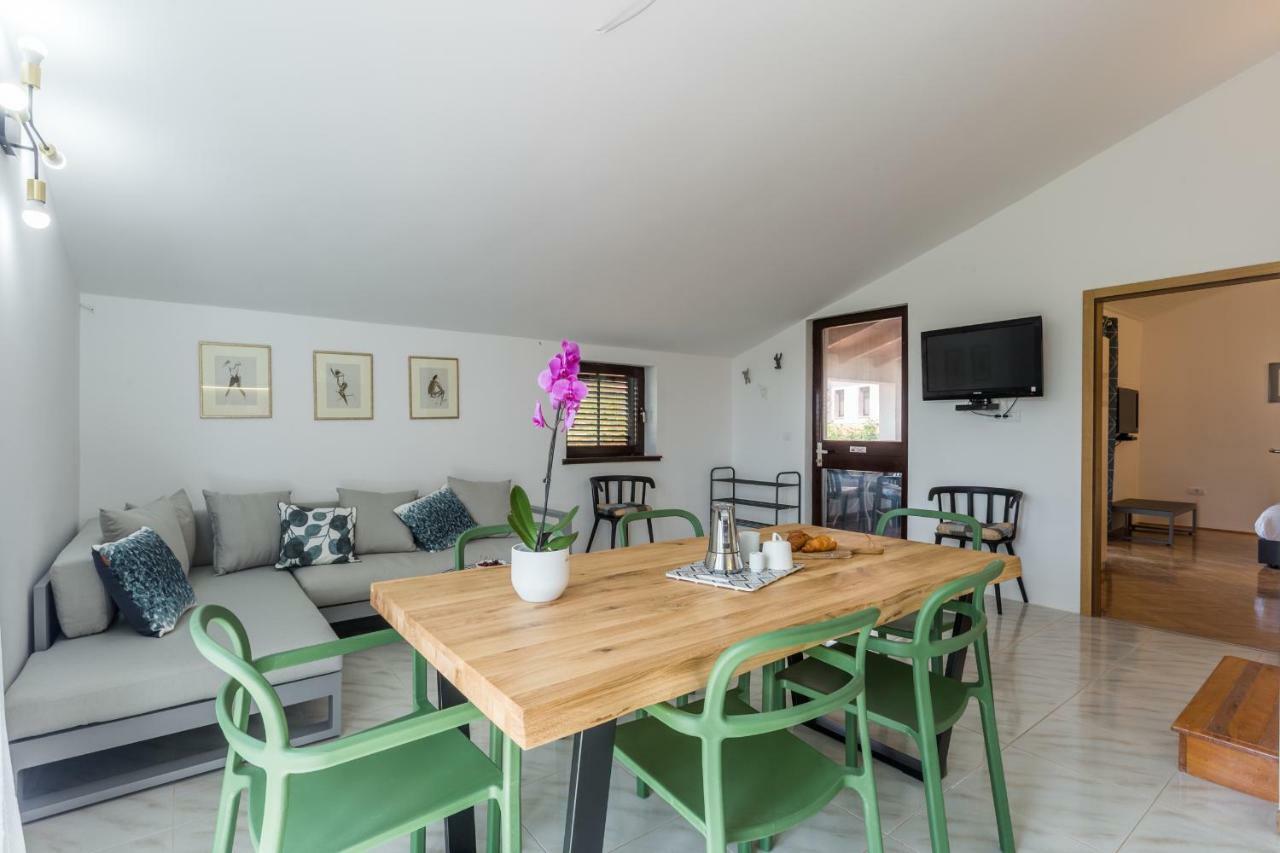 Apartment Lungera Pula Ngoại thất bức ảnh