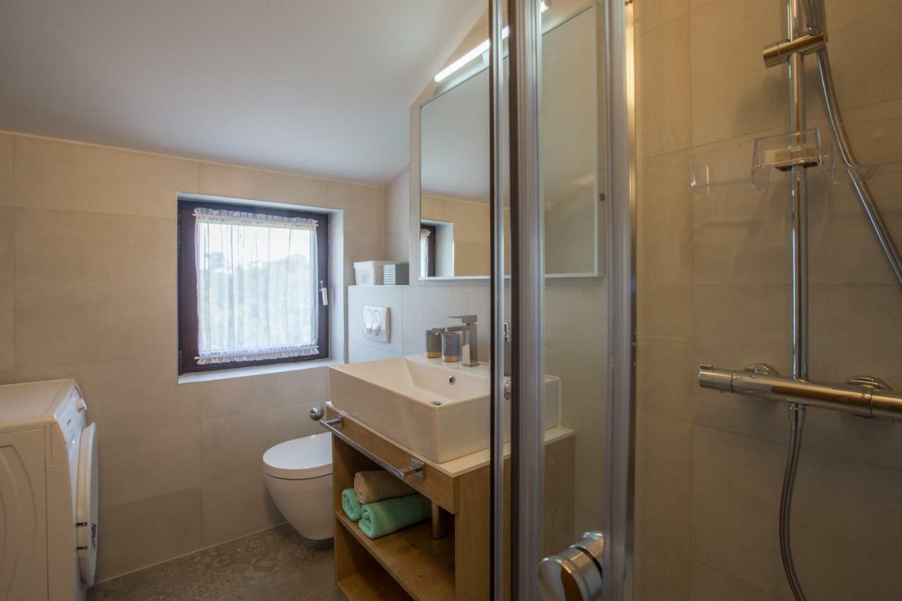 Apartment Lungera Pula Ngoại thất bức ảnh